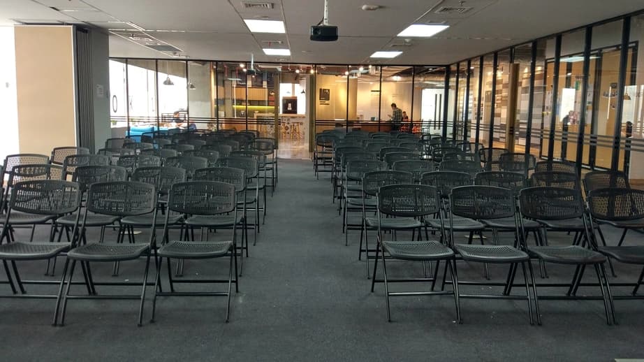 Learning together in a community-led meetup