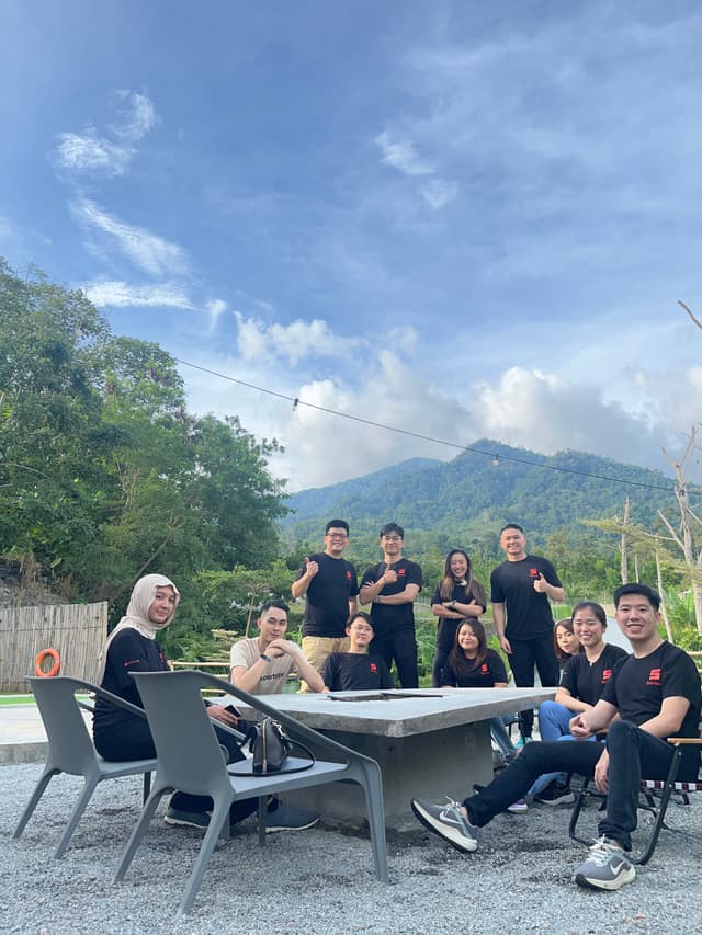supertype team bonding trip